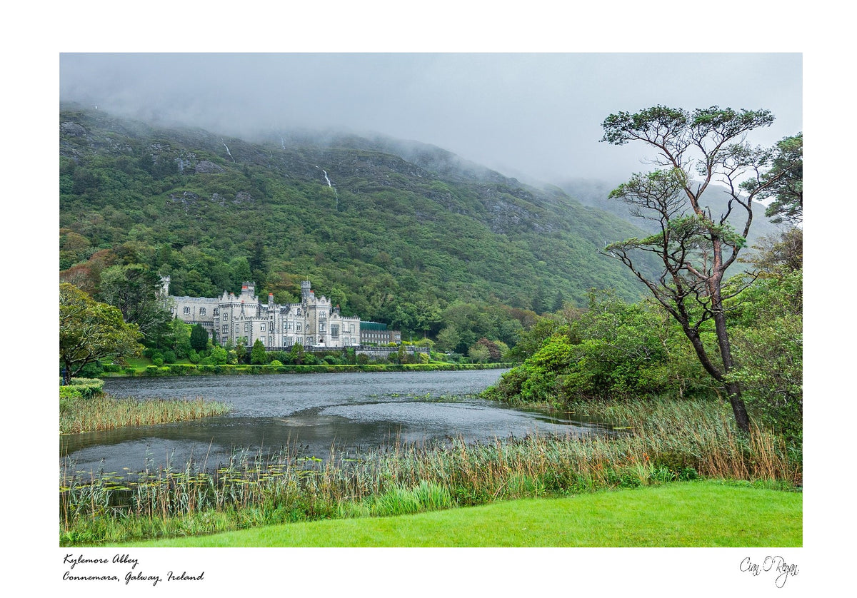 Kylemore Abbey, Connemara, Galway
